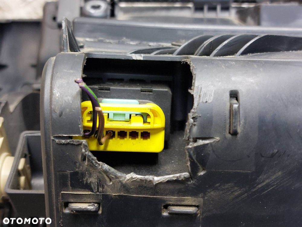 SCHOWEK PASAŻERA SKODA OCTAVIA II 1Z1857097H 1Z1857103 - 8