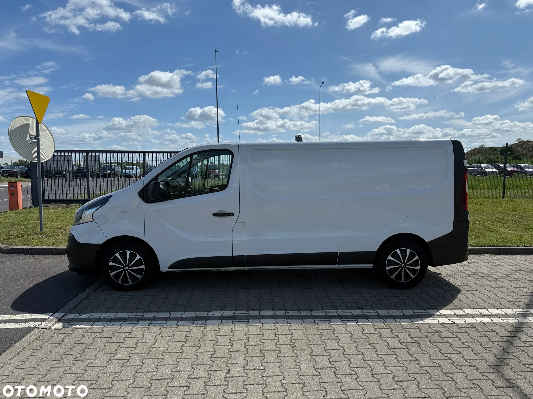 Renault Trafic - 7