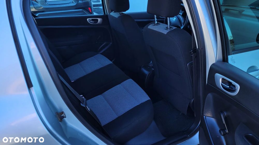 Peugeot 307 1.6 Oxygene - 10