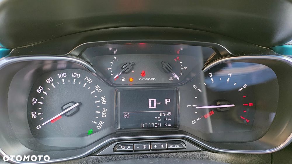 Citroën C3 1.2 PureTech GPF Shine S&S EAT6 - 9