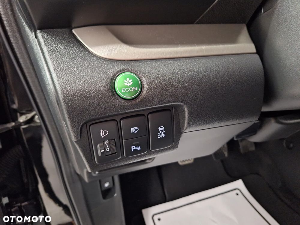 Honda CR-V 2.0 Elegance (2WD) - 29