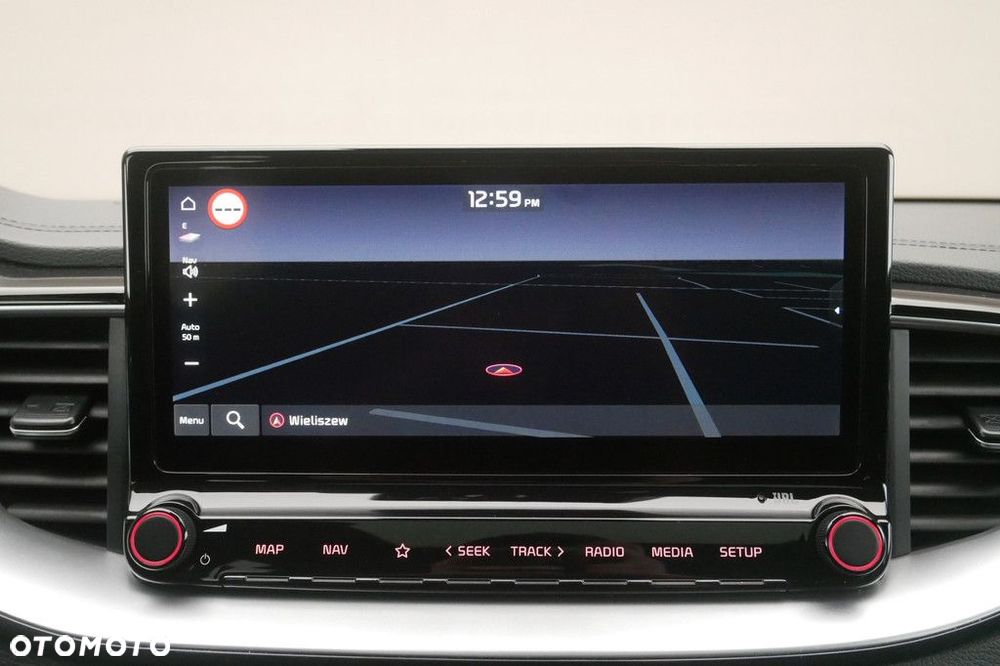 Kia ProCeed - 21