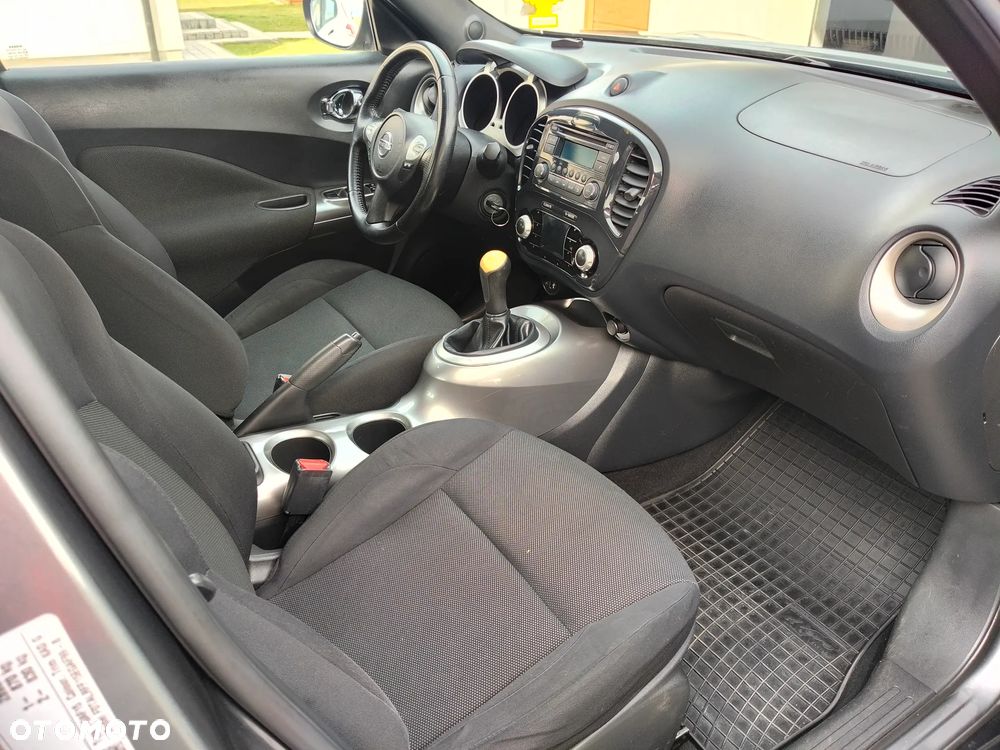 Nissan Juke 1.6 Visia - 10