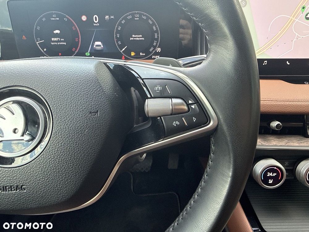 Skoda Superb 2.0 TDI SCR L&K DSG - 16