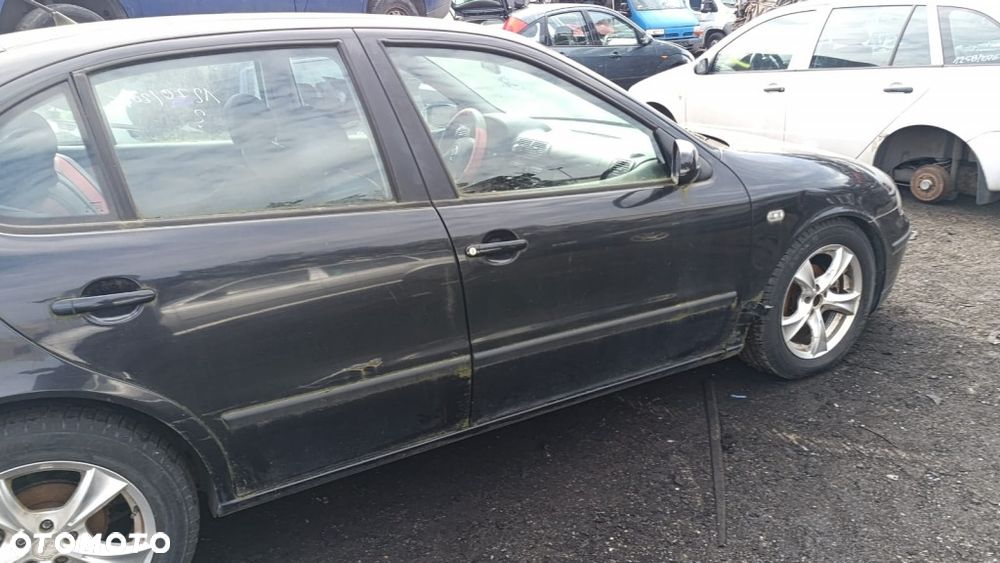 35967 Seat Leon I model od 99-06 silnik 1.9 tdi 110 km AHF skrzynia EBF lakier LC9Z - 6