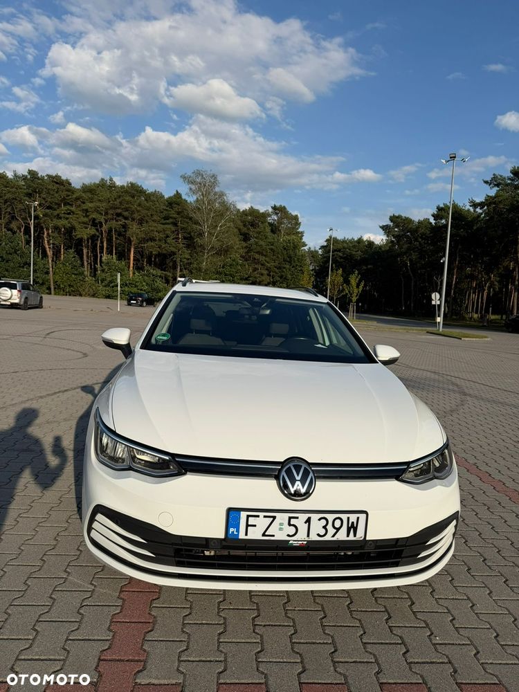 Volkswagen Golf - 2
