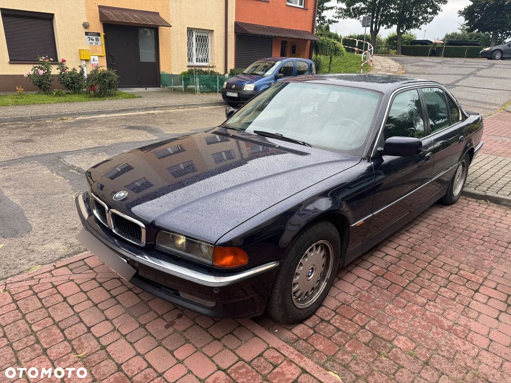 BMW Seria 7 - 9