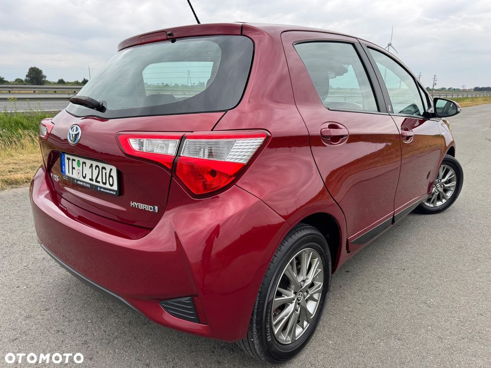 Toyota Yaris - 4