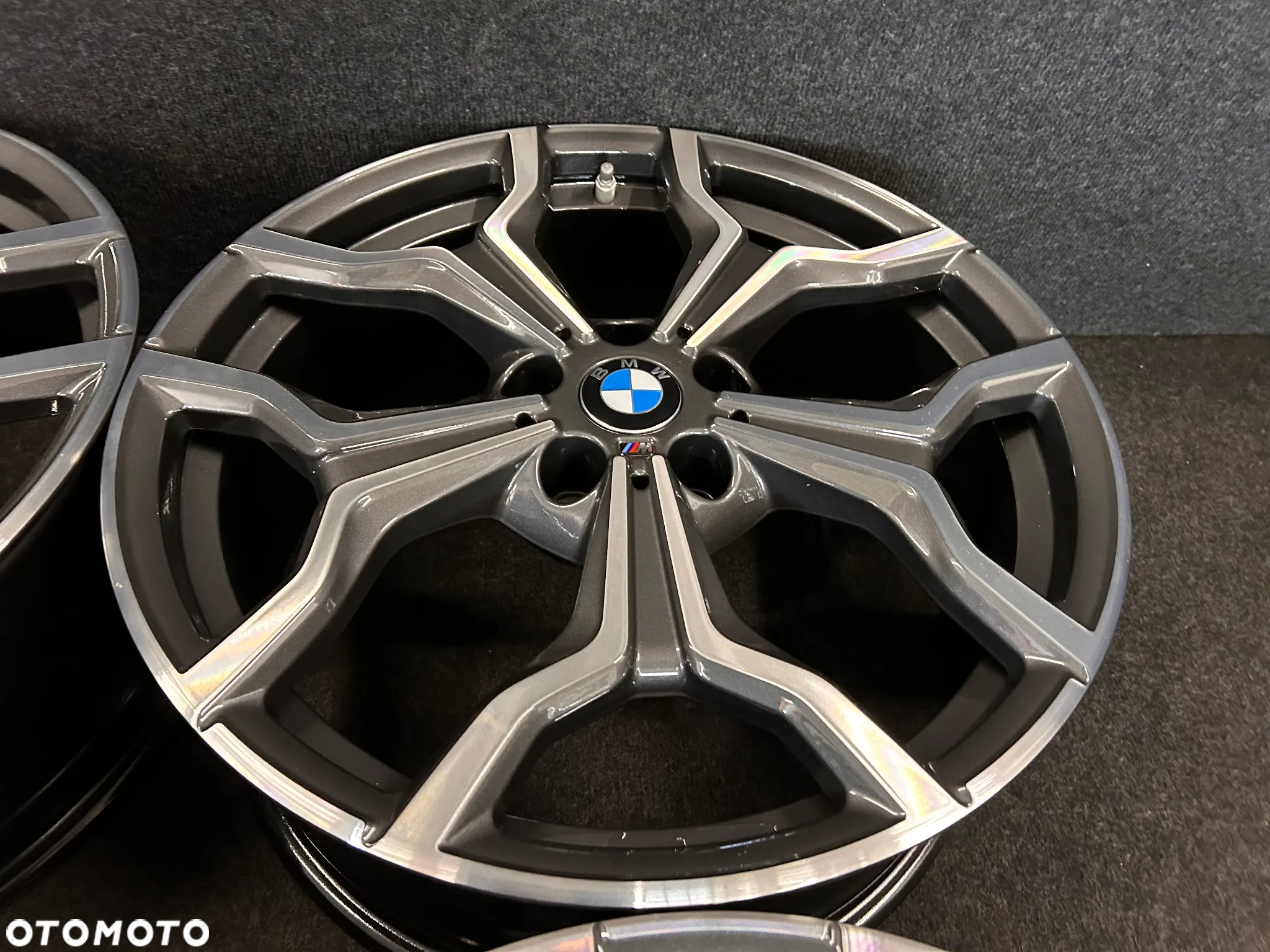 Alufelgi BMW X1 F48, X2 F39 M-Pakiet 19 cali 5x112 4szt. z czujnikami. ŁADNE! - 10