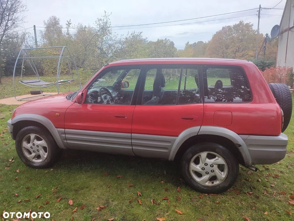 Toyota RAV4 2.0 - 1