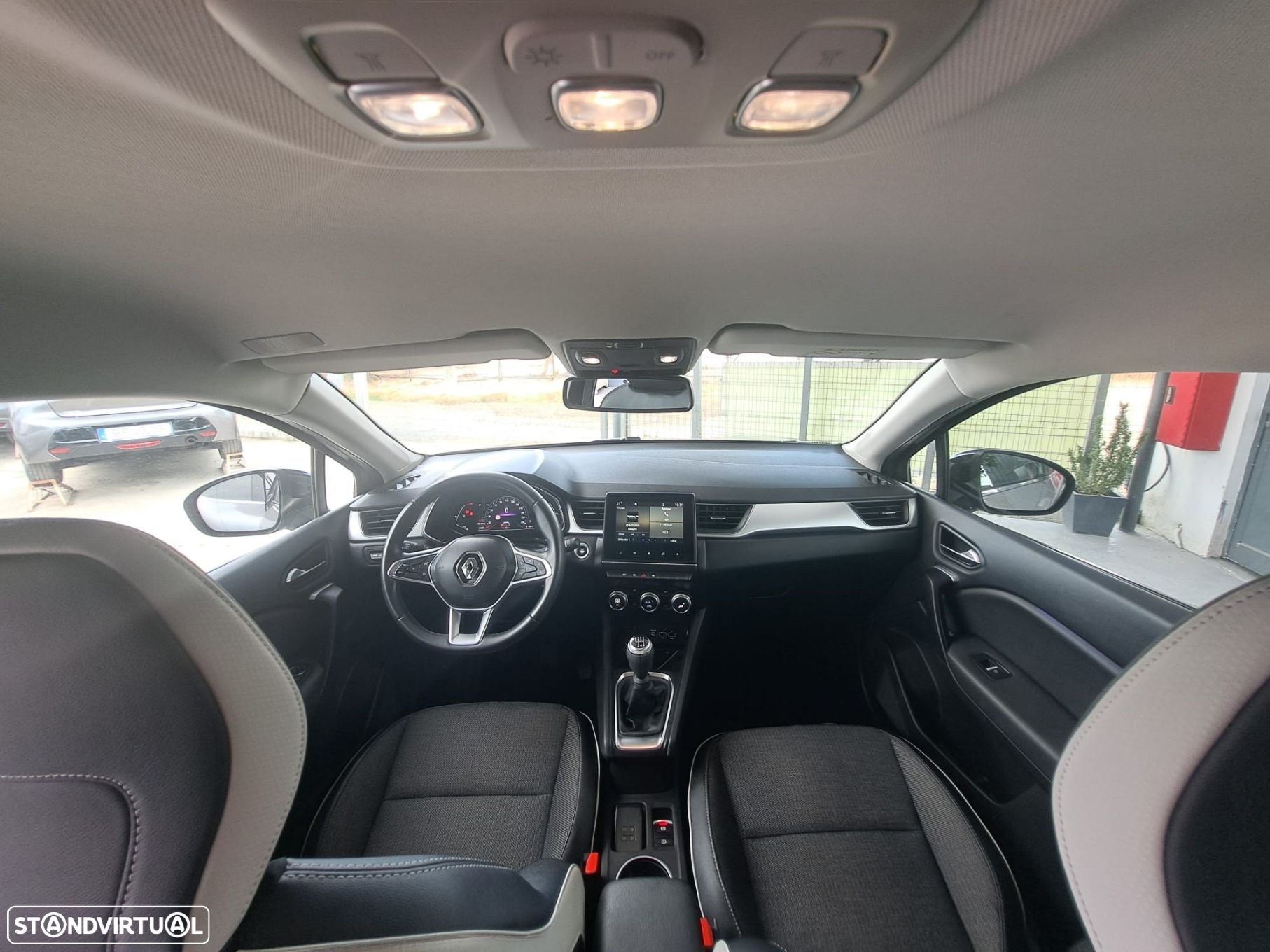 Renault Captur - 9