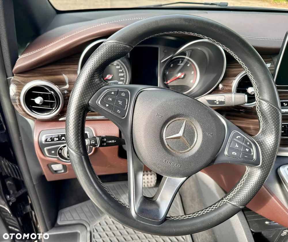 Mercedes-Benz Klasa V 250 d 4-Matic Avantgarde 7G-Tronic (d³ugi) - 23