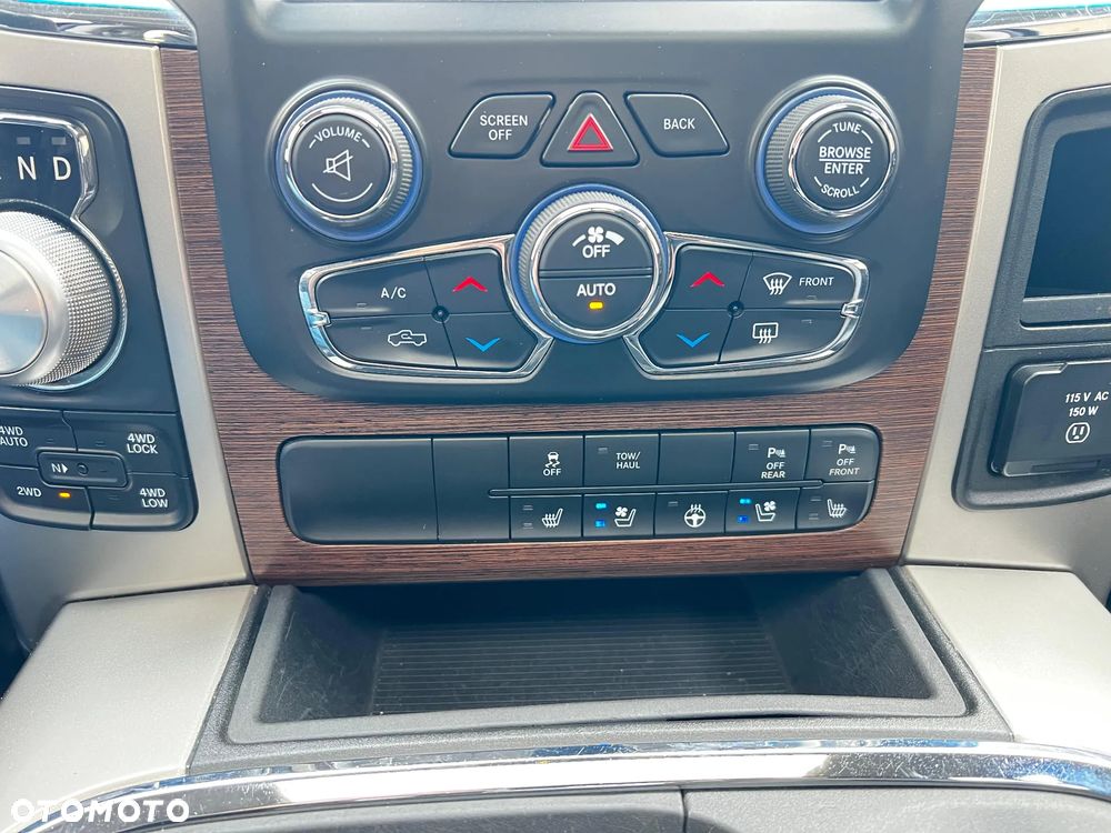 RAM 1500 Crew Cab Laramie - 28