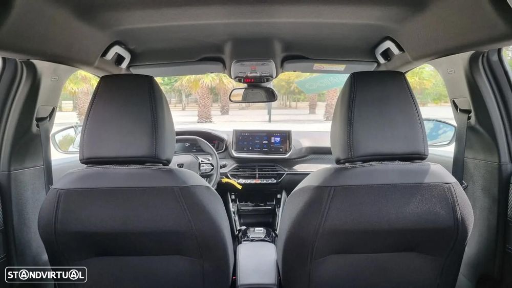 Peugeot 2008 - 14