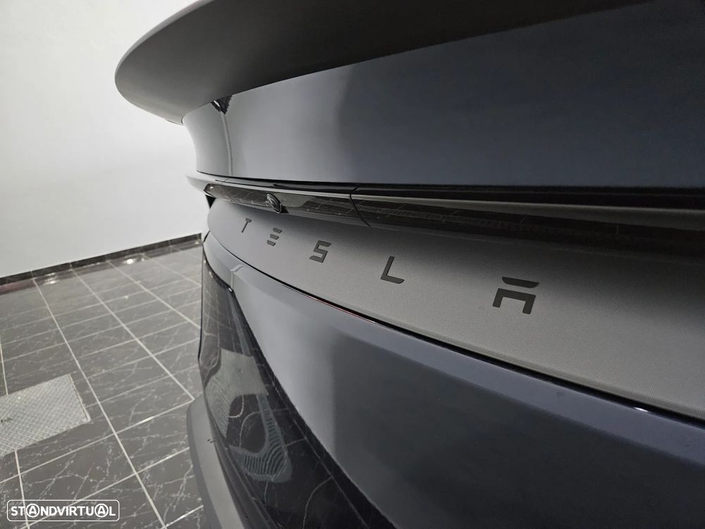 Tesla Model Y Performance Tração Integral - 40