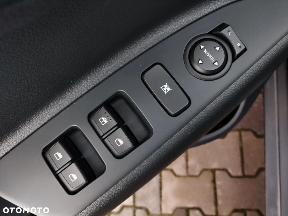 Kia Stonic 1.0 T-GDI M - 16