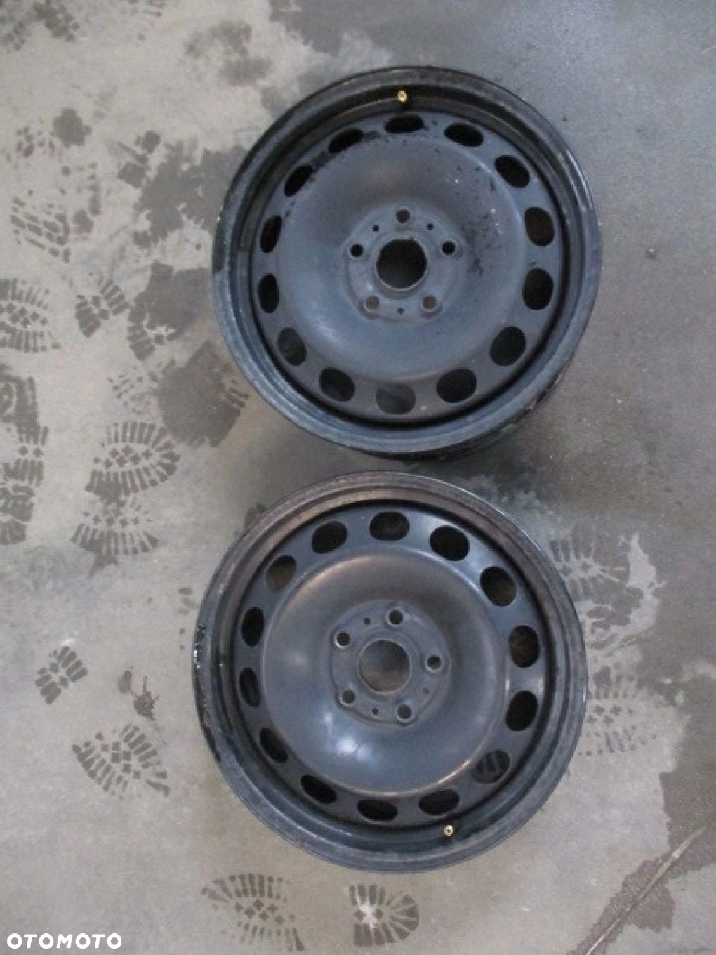 FELGA STALOWA GOLF VII AUDI A3 8V 6J16 ET48 - 2
