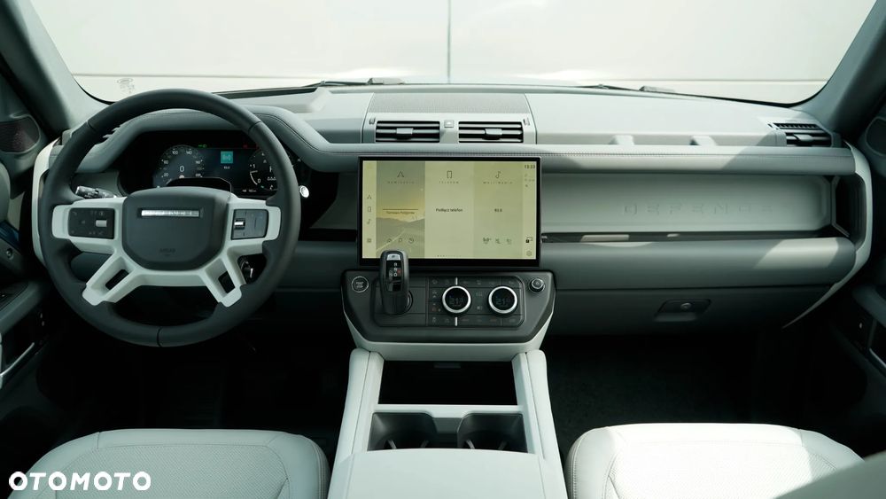 Land Rover Defender 3.0 D350 mHEV X-Dynamic HSE - 24