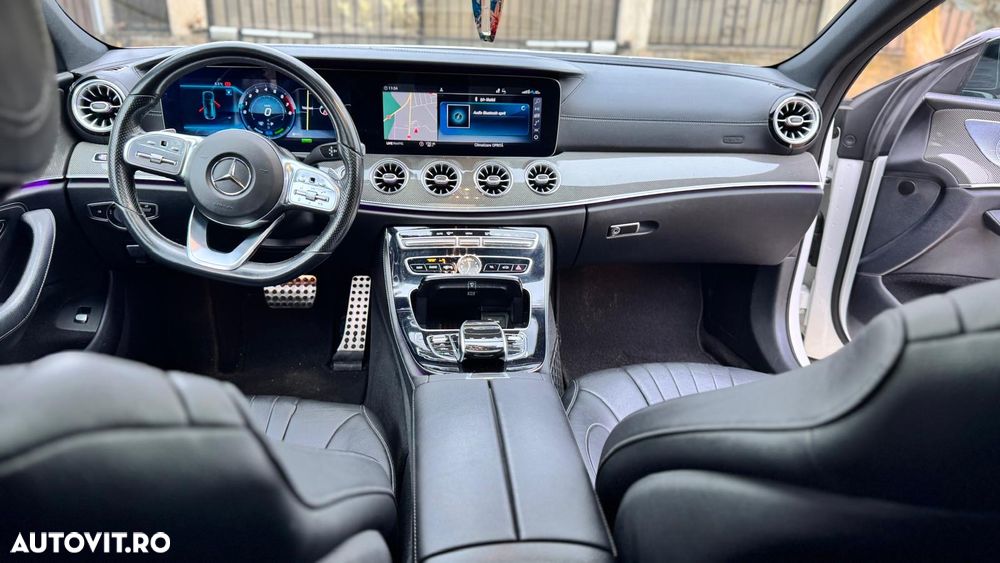 Mercedes-Benz CLS 350 9G-TRONIC AMG Line - 17