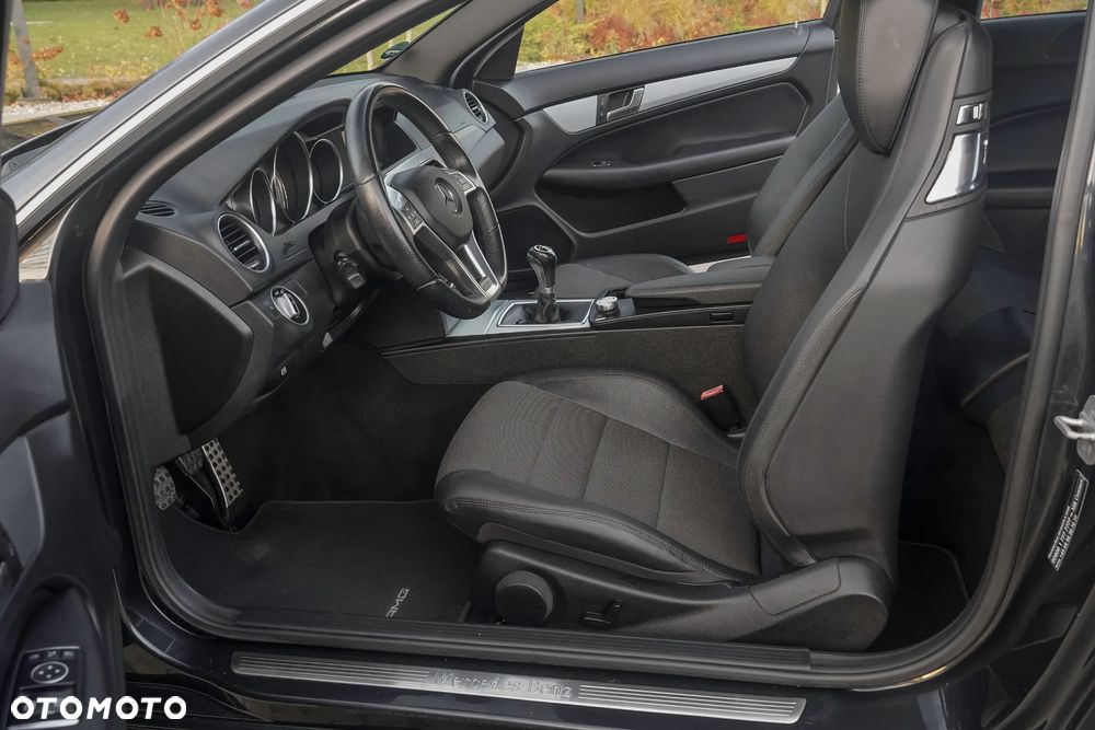 Mercedes-Benz Klasa C - 39