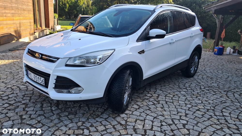 Ford Kuga 2.0 TDCi FWD Titanium - 13