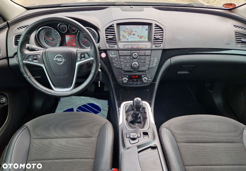 Opel Insignia - 27