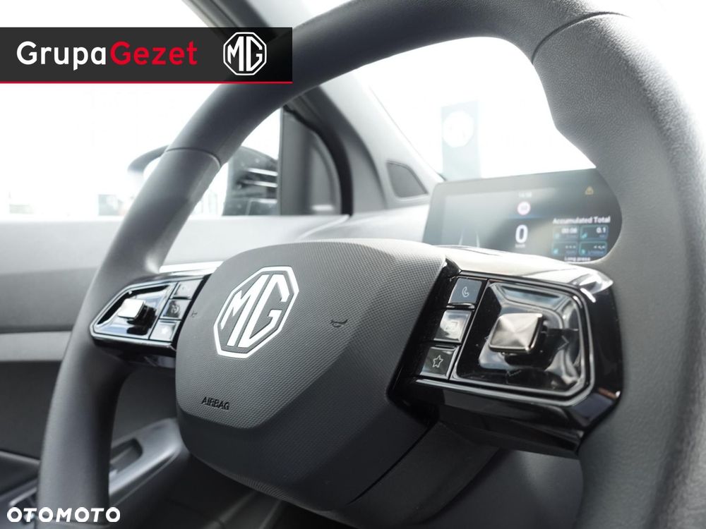 MG MG3 - 12