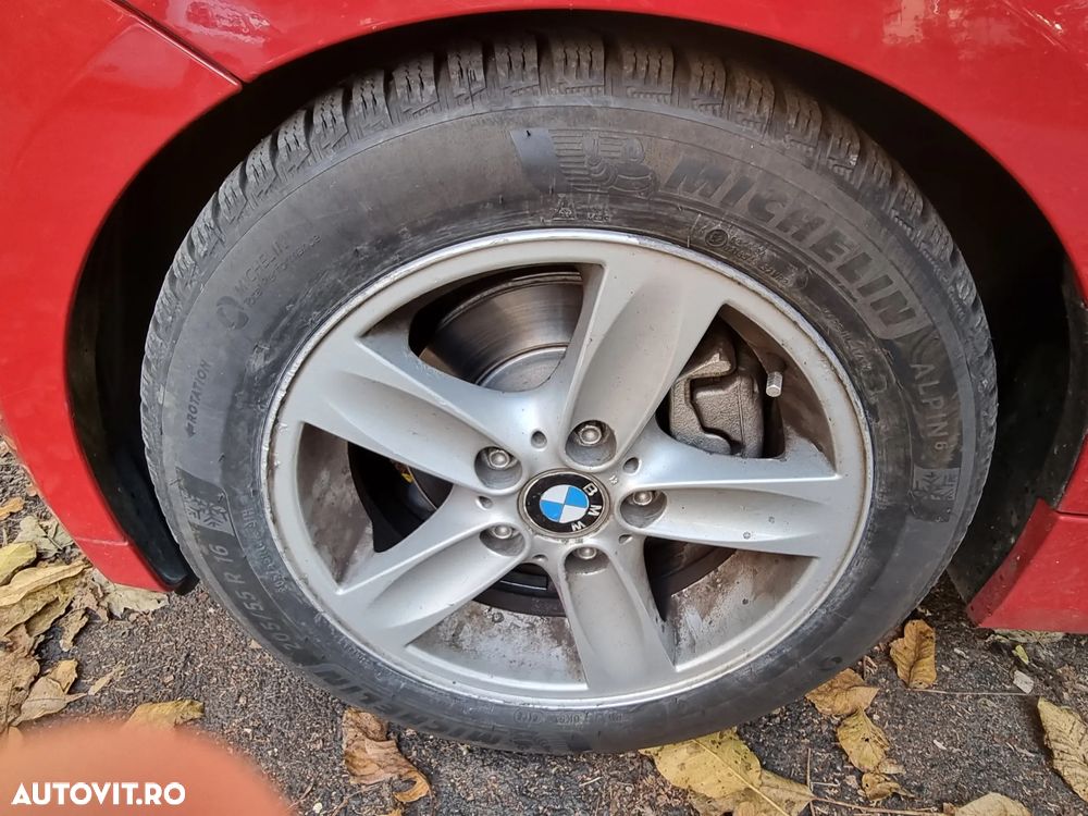BMW Seria 1 116d - 5