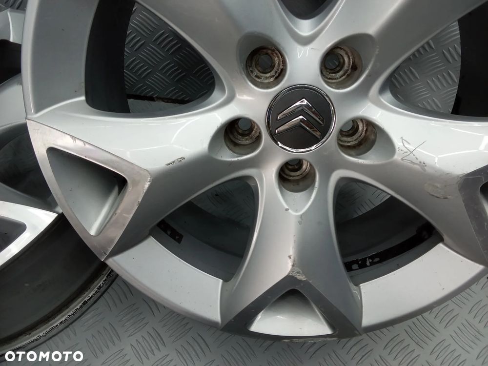 Felgi Citroen Citroen C5 C4 Jumpy Berlingo Space Tourer 7Jx17 et32 5x108 - 9
