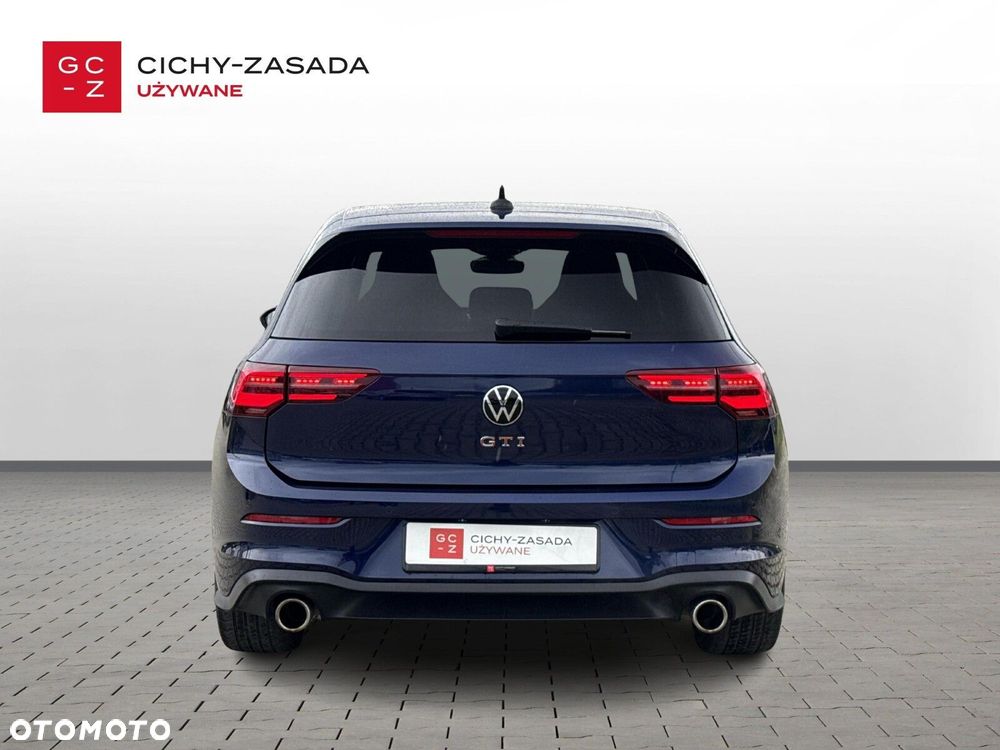 Volkswagen Golf VIII 2.0 TSI GTI DSG - 4