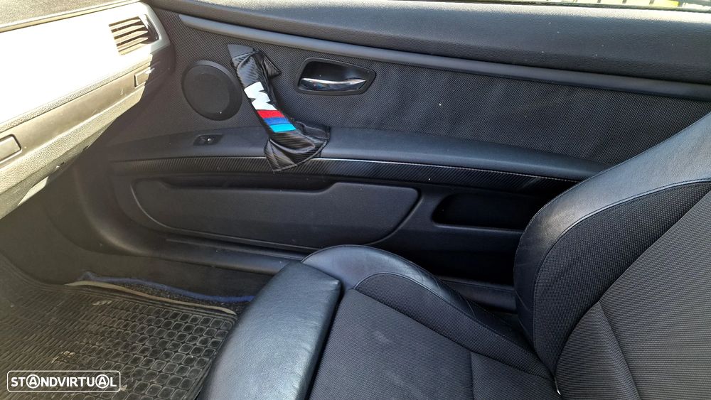 BMW 320 d Coupe Active - 20