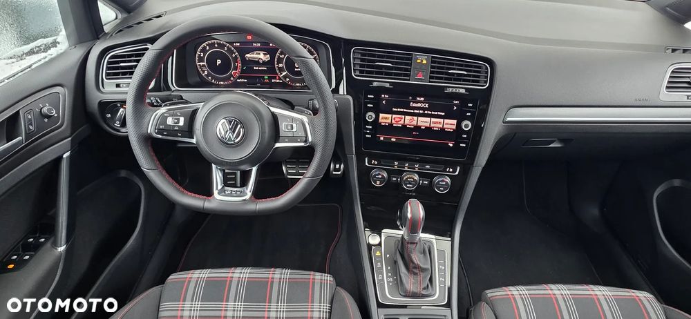 Volkswagen Golf 2.0 TSI BMT GTI Performance DSG - 23