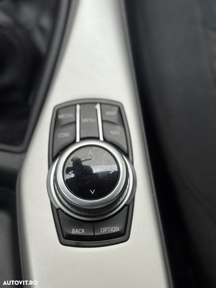 BMW Seria 1 - 21