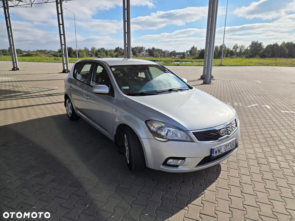 Kia Ceed Cee'd 1.6 Crdi Comfort - 4