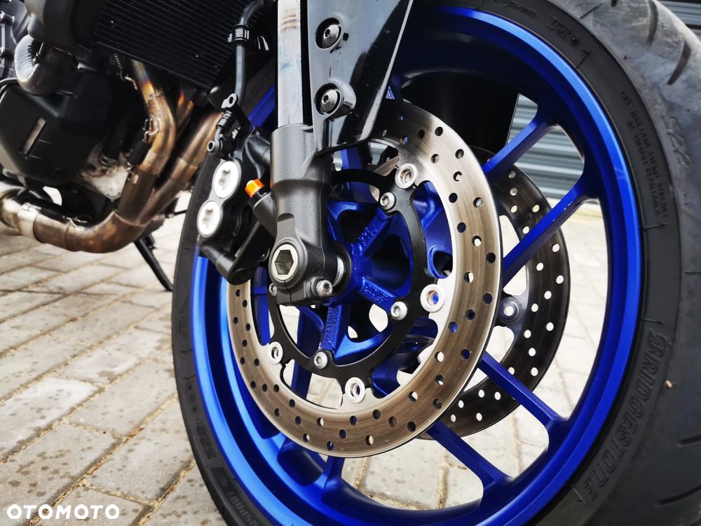 Yamaha MT - 16