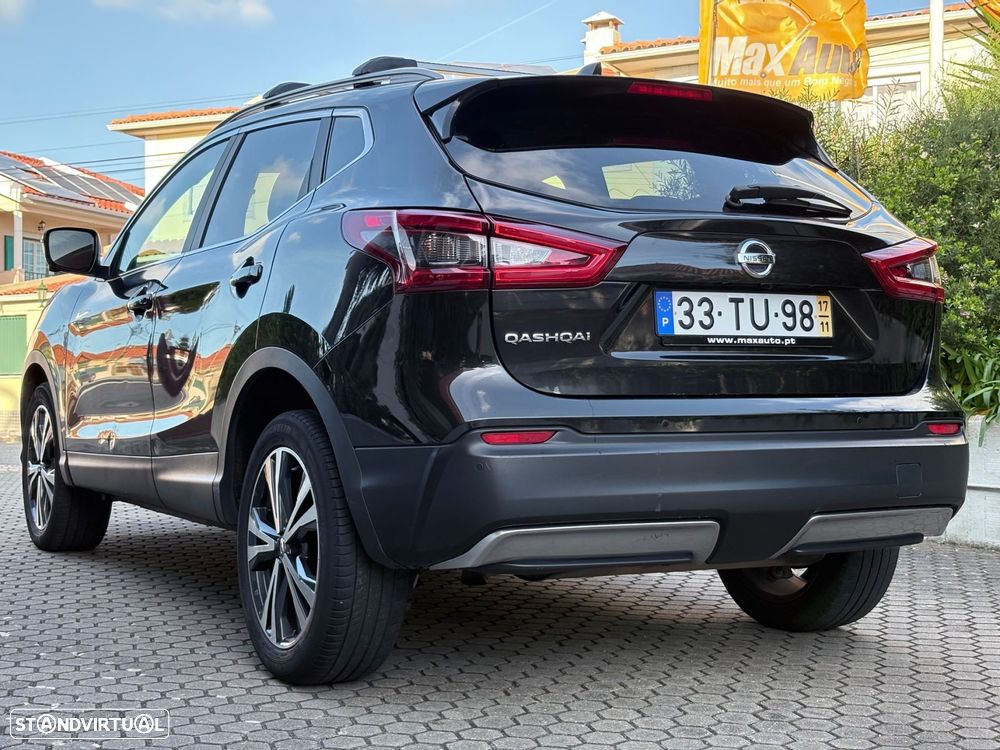 Nissan Qashqai 1.2 DIG-T N-Connecta 18 - 24