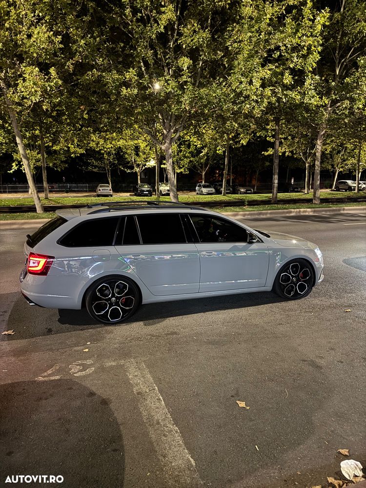 Skoda Octavia 2.0 TDI DSG 4X4 RS - 5
