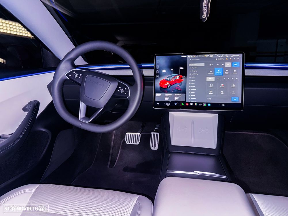 Tesla Model 3 Tração Traseira Premium - 18