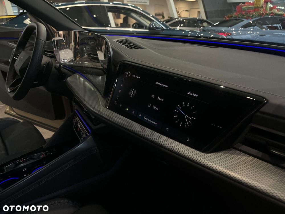 Audi Q5 Sportback - 36
