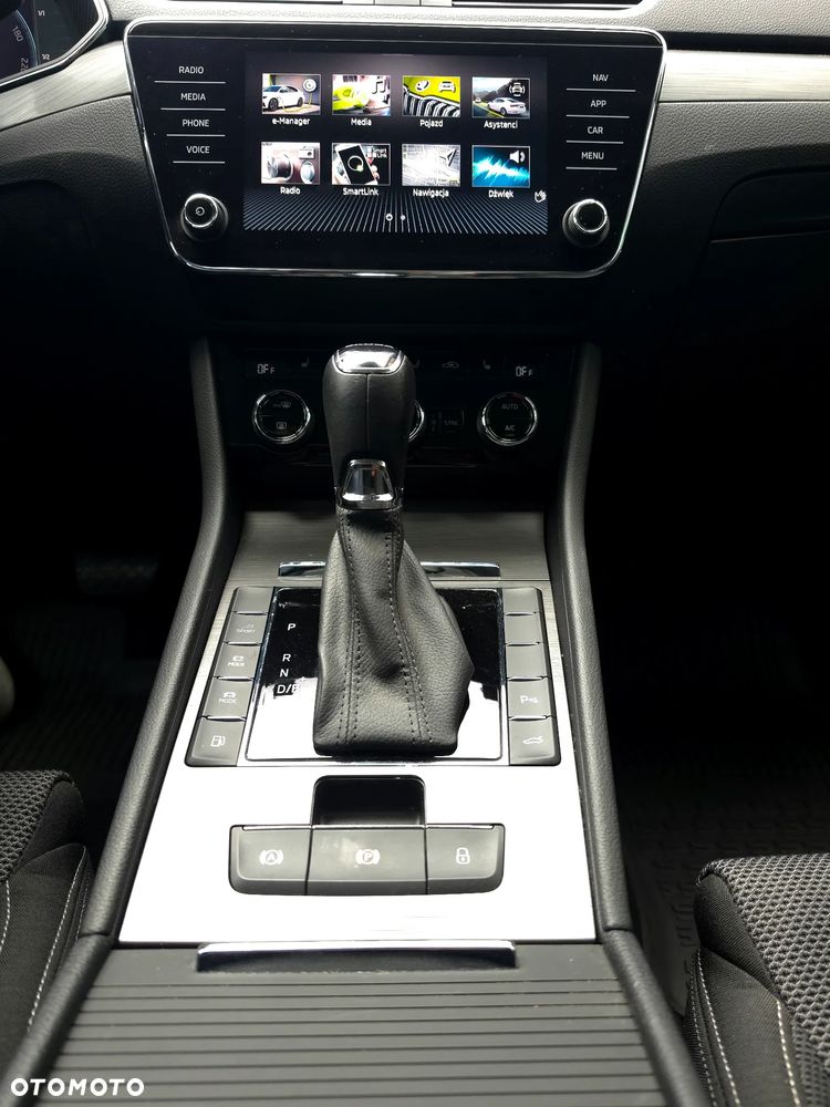Skoda Superb 1.4 TSI Plug-In Hybrid Style DSG - 25