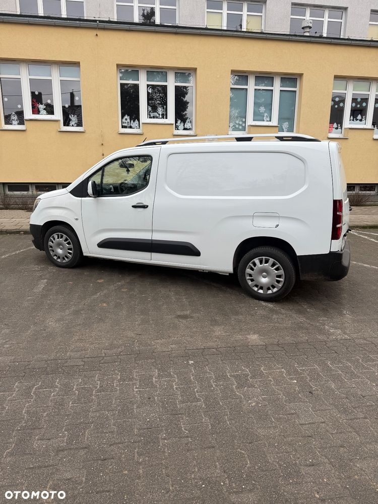 Opel Combo 1.5 CDTI Essentia S&S - 1