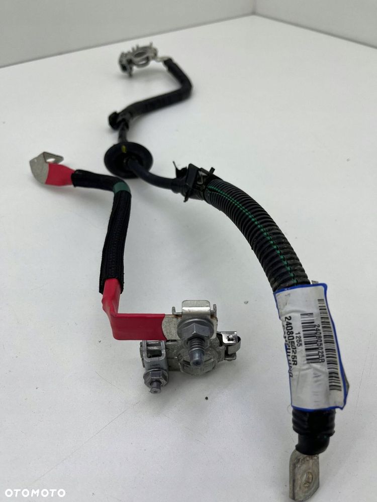 RENAULT SYMBIOZ PRZEWÓD AKUMULATORA KLEMA KOMPLET 240805025R - 1