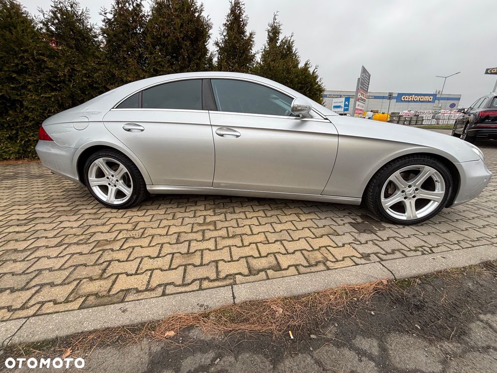 Mercedes-Benz CLS - 14