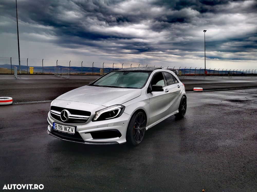 Mercedes-Benz A 45 AMG 4MATIC Aut. - 3
