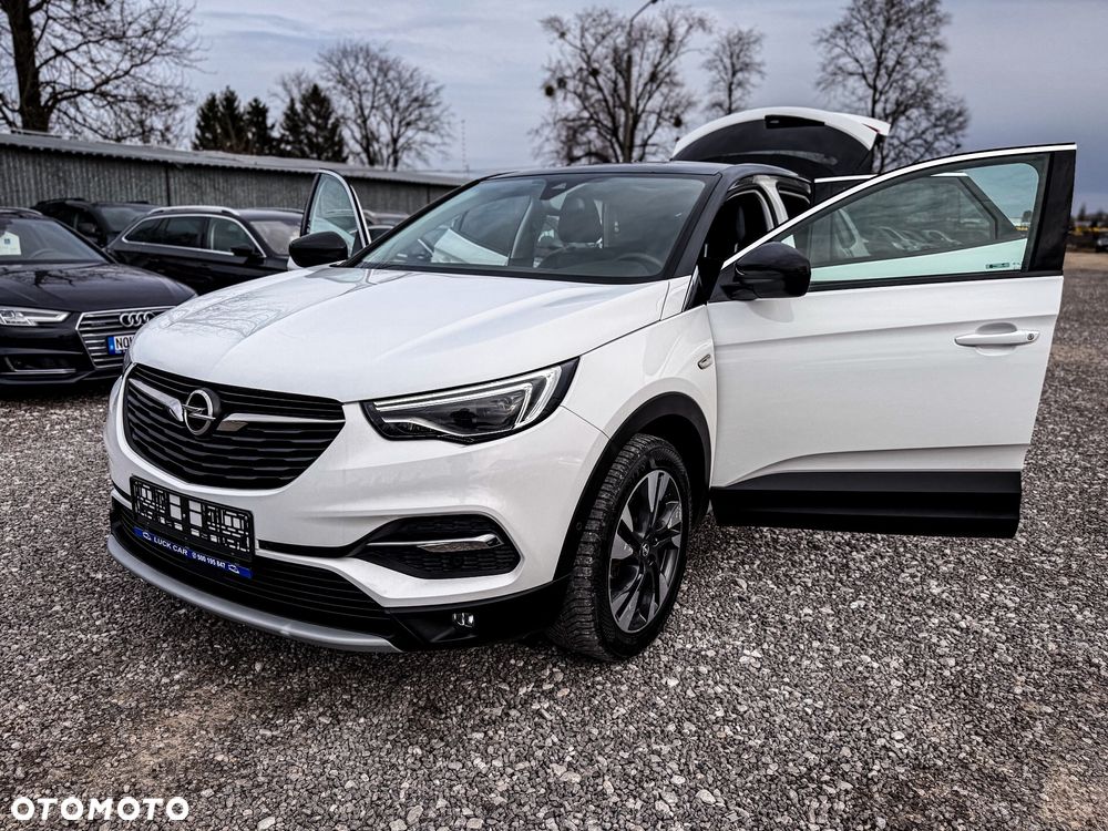 Opel Grandland X 1.2 Start/Stop Business Elegance - 15