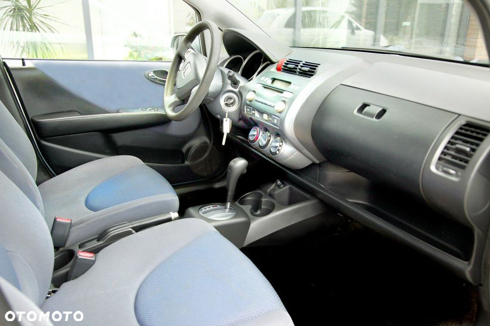 Honda Jazz 1.4 CVT LS - 11