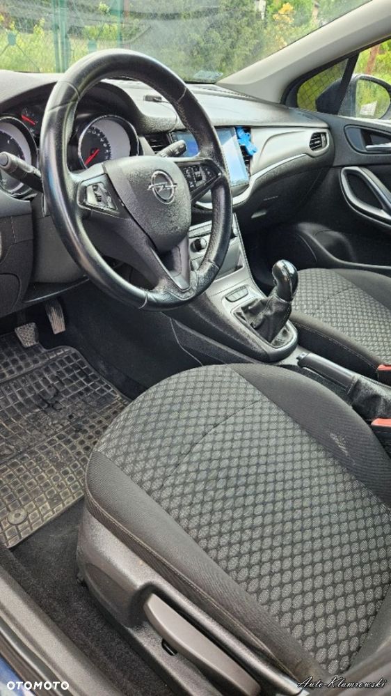 Opel Astra - 8
