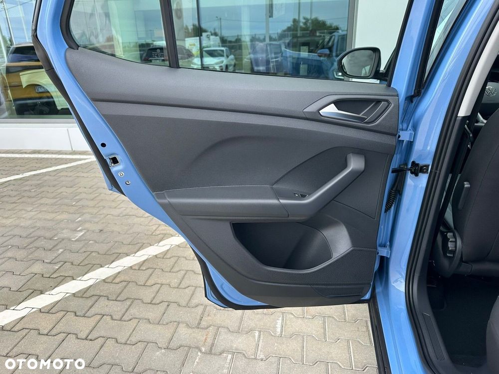 Volkswagen T-Cross - 12