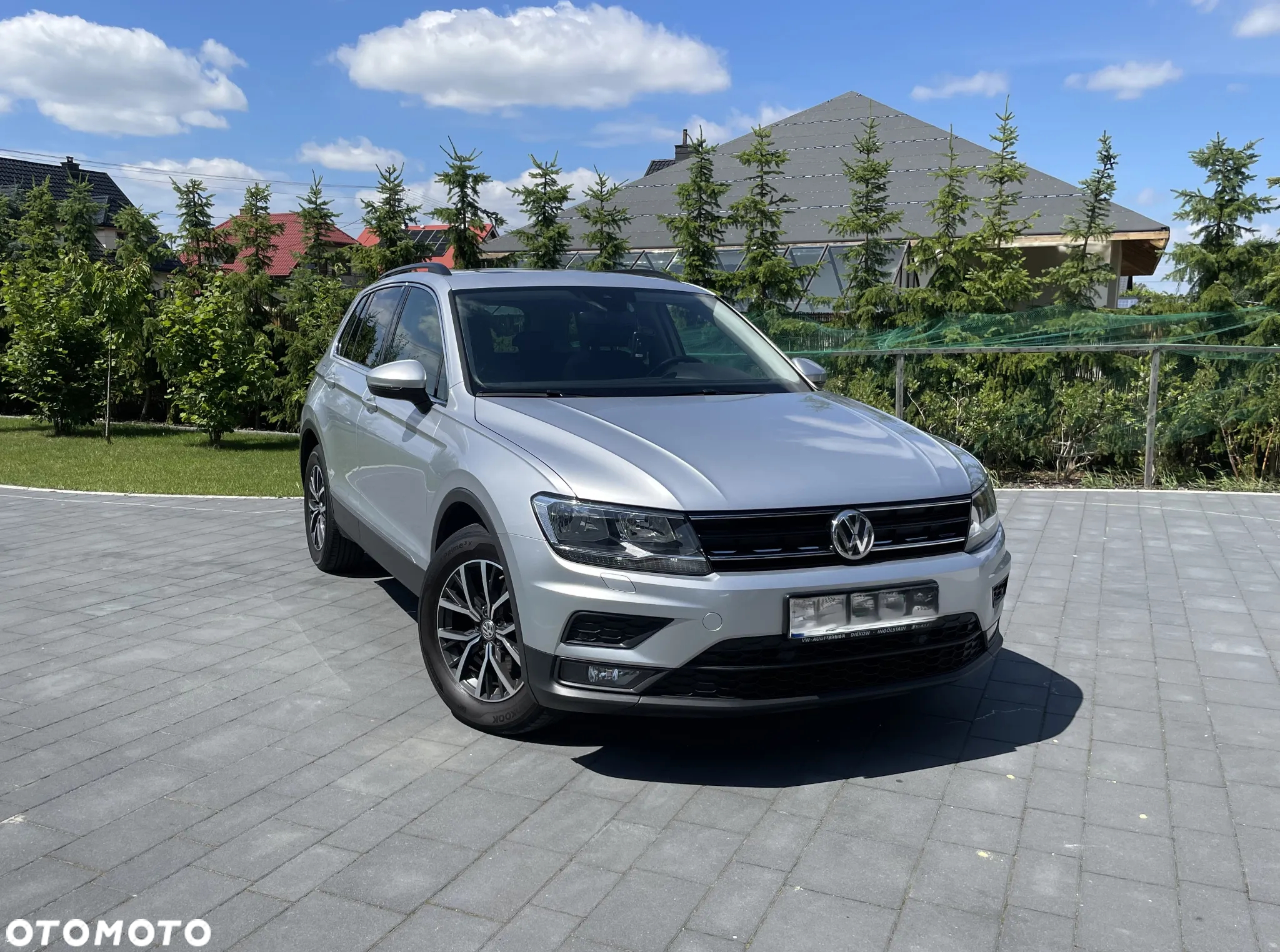 Volkswagen Tiguan - 16