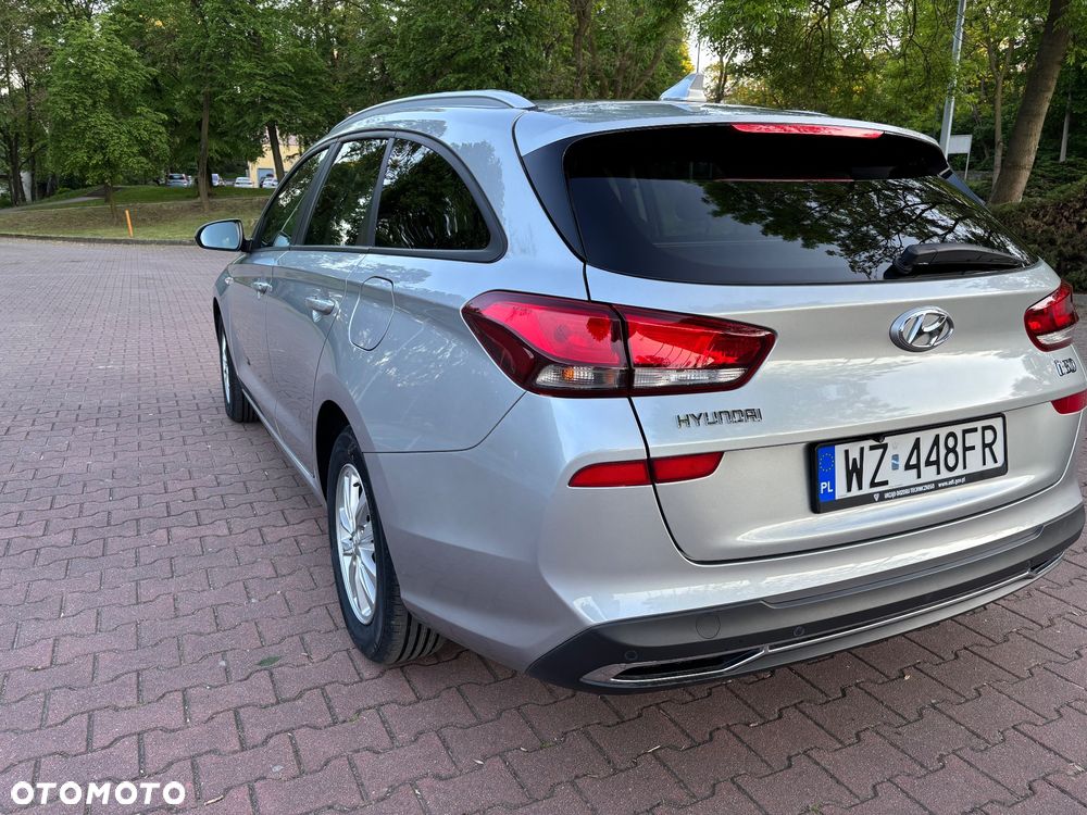 Hyundai i30 1.0 T-GDI Modern - 12